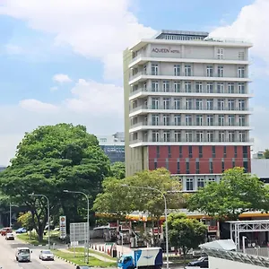 Aqueen Paya Lebar 4*, Singapore Singapore