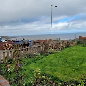 Sea View Flat 2 With Fast Wifi And Free Parking , Scarborough United Kingdom